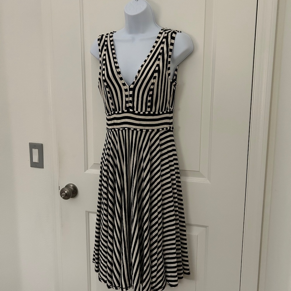 MAX STUDIO - Black and White Striped Dress - Size Medium